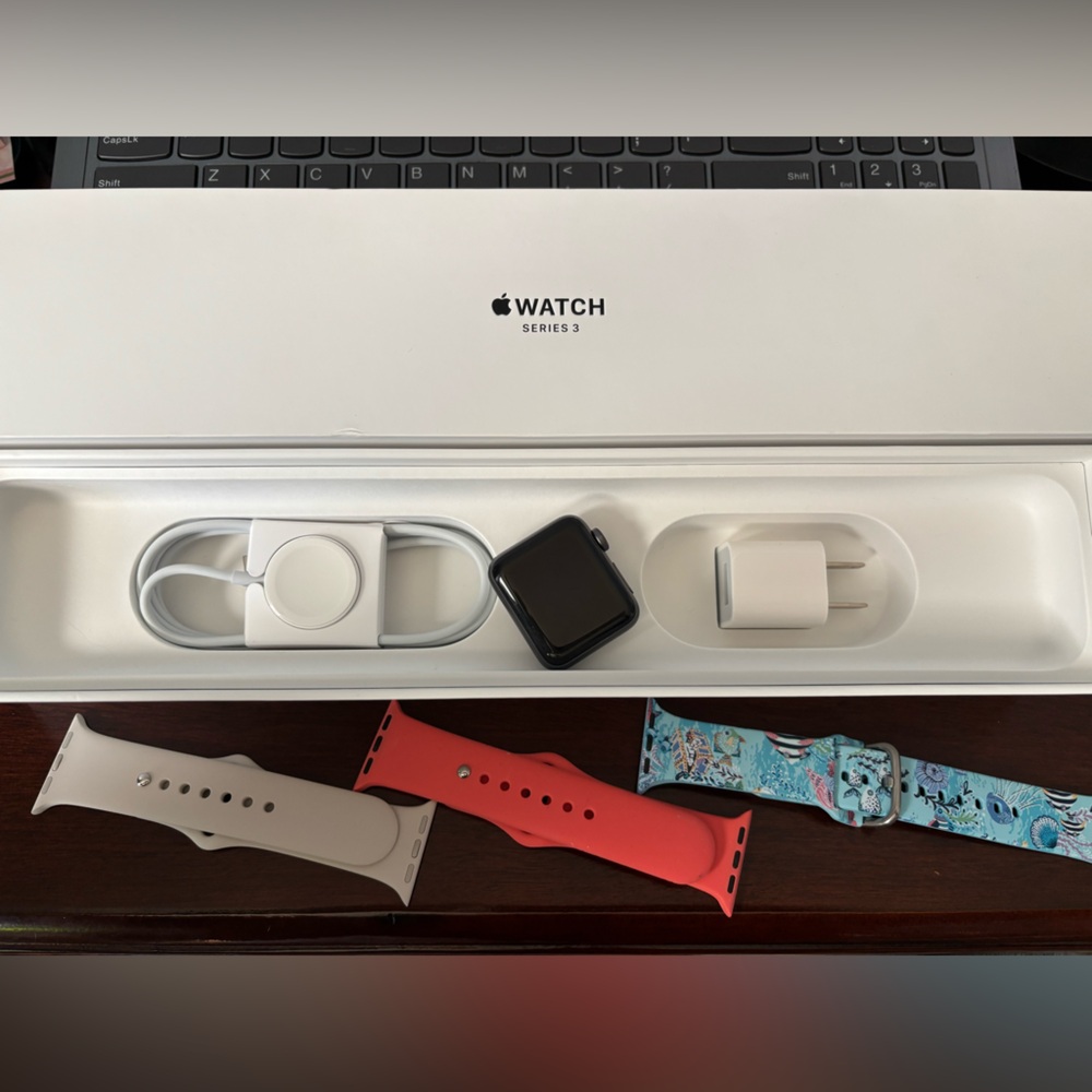 Apple Watch Series 38mm Space Gray Aluminum Case